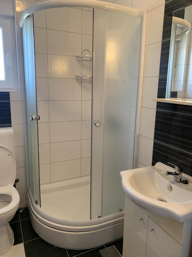 Apartmani Paula Vodice Exterior photo